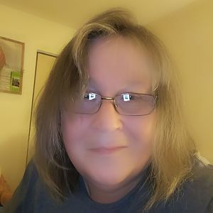 Meet your Posher, Carole